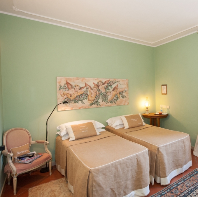 Twin bedroom Fiorenza B&B Florence